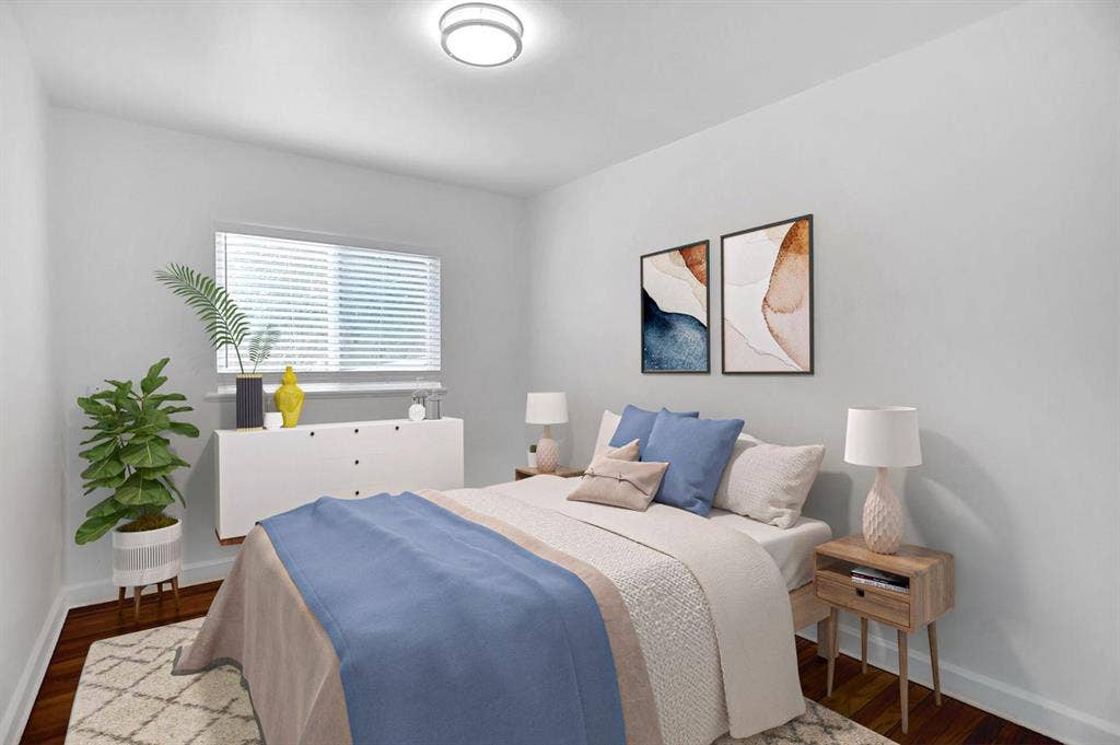 3 BR in Denver