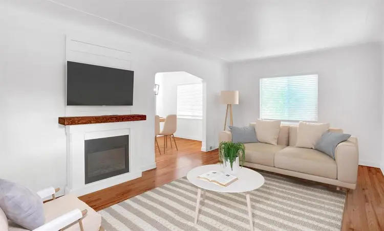 3 BR in Denver