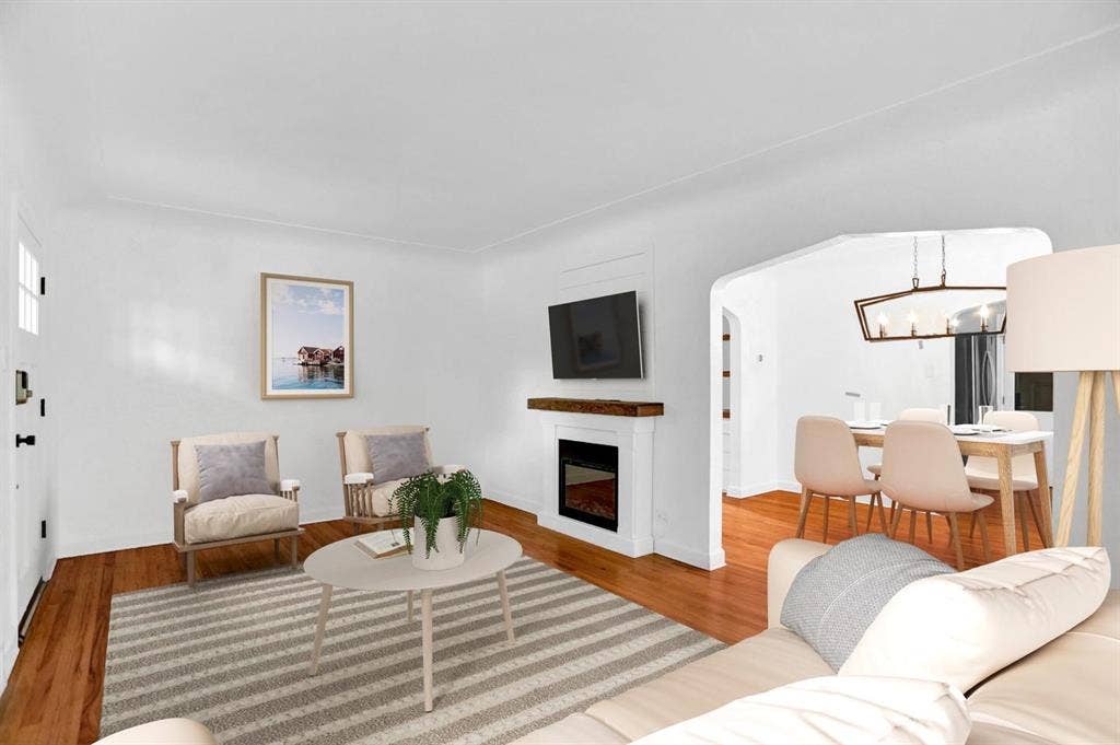 3 BR in Denver