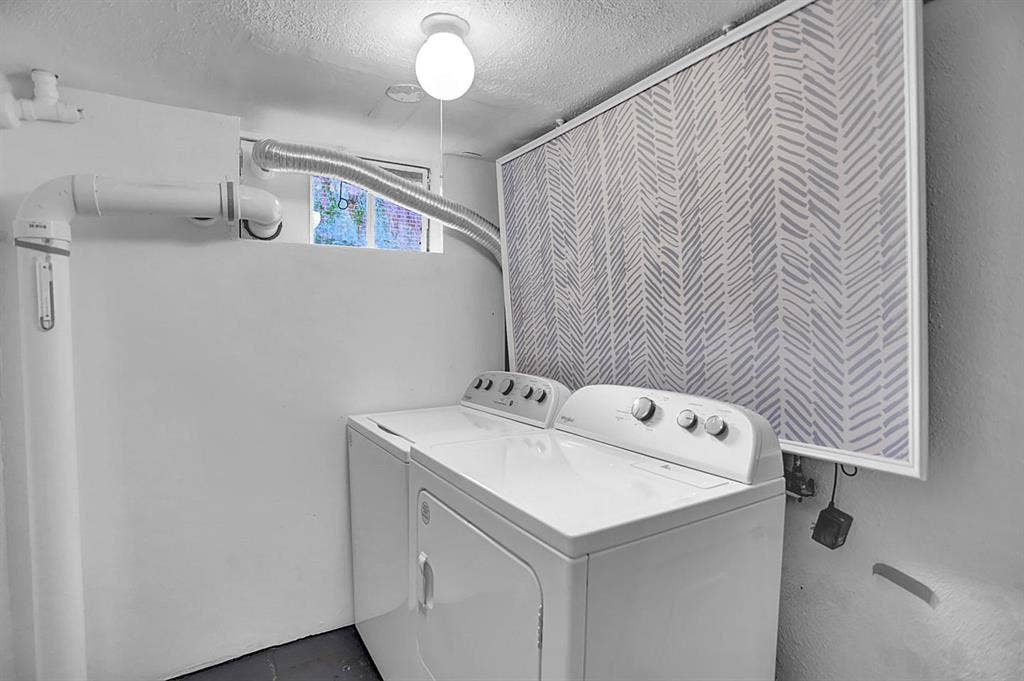 3 BR in Denver