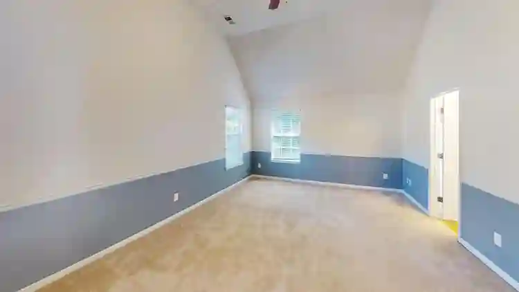 5 BR in College Park
