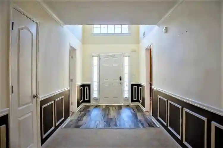 5 BR in College Park