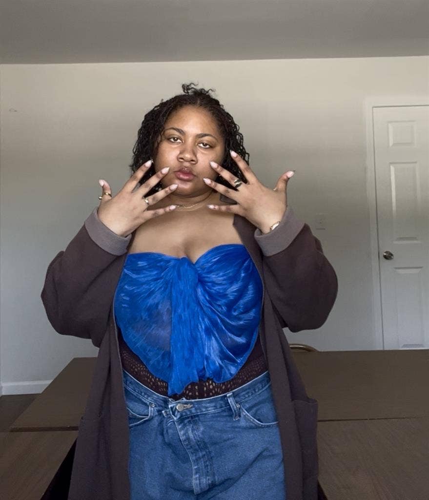 Looking for artsy rooommates 4bd