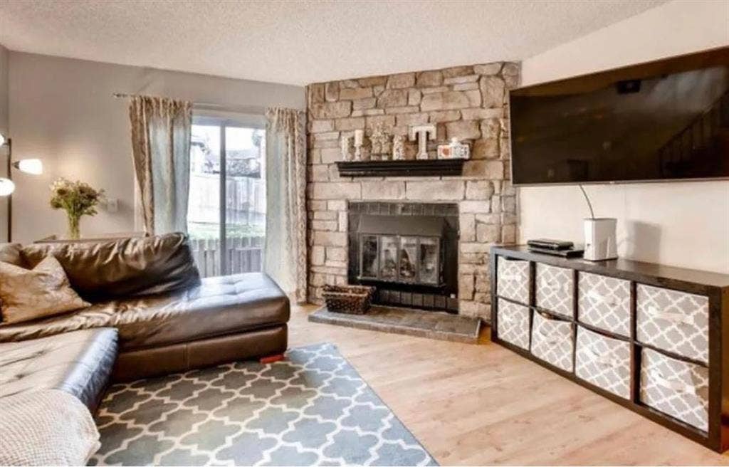 Private Room Available Immediately!