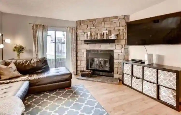 Private Room Available Immediately!
