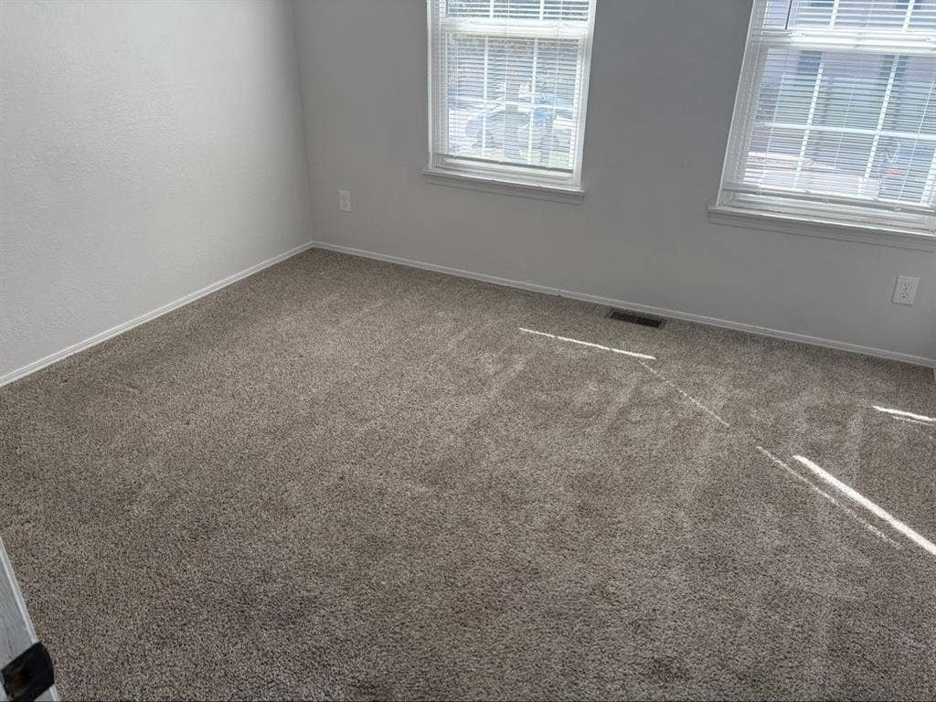 Private Room Available Immediately!