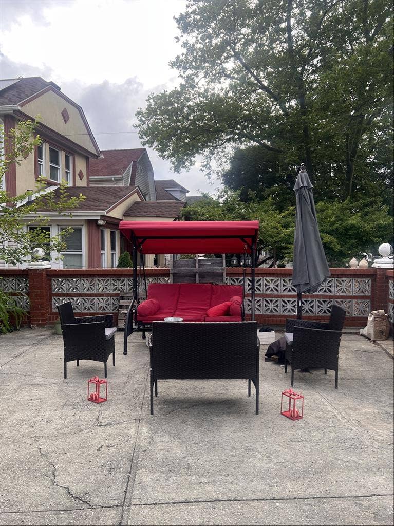 Furnished Room | Briarwood, Queens
