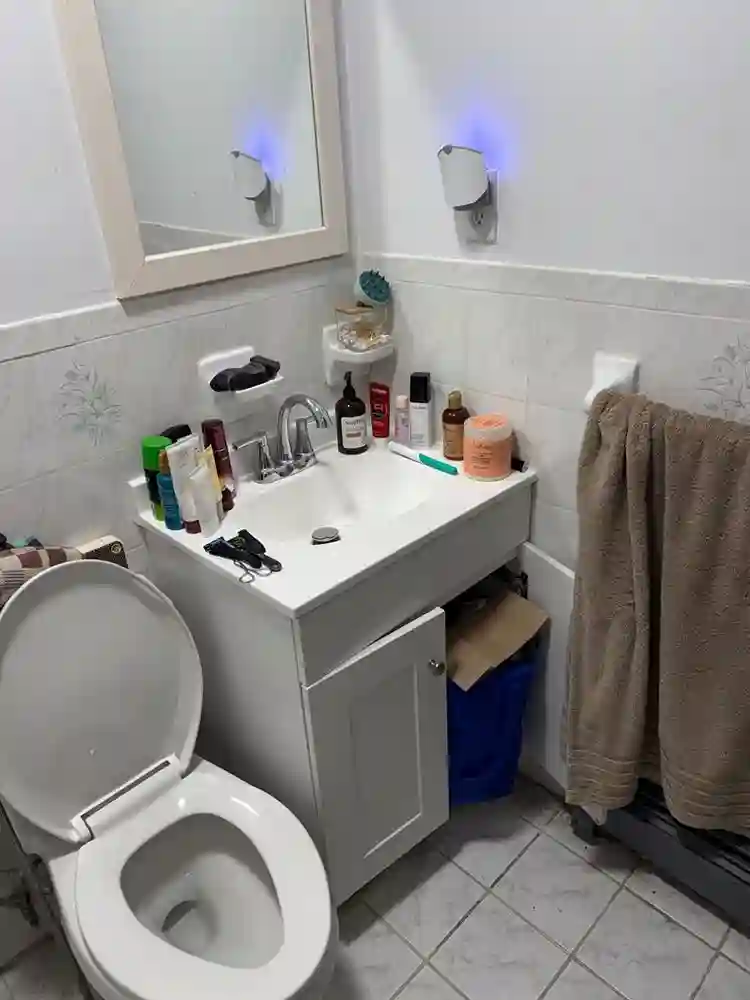 Private Room, private bathroom 10/1