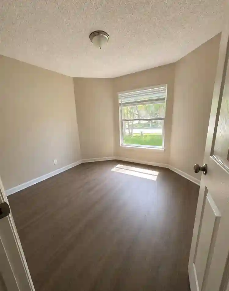 Room for Rent | November 1 | House