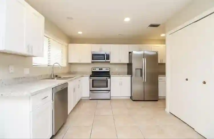 3/2 Spacious Living