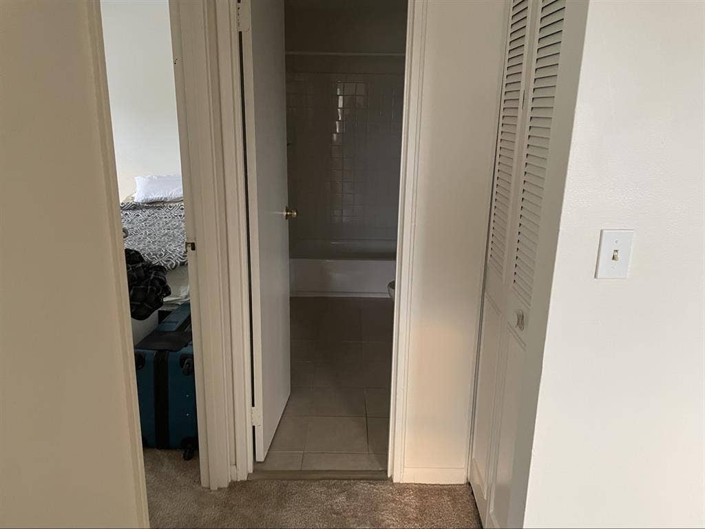 Looking for a roommate for friend