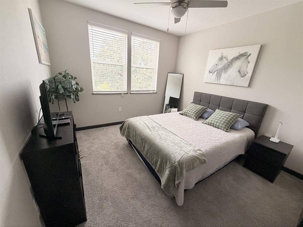Nice furnished/unfurnished room
