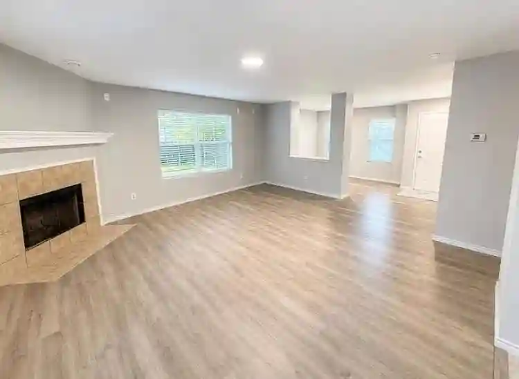 4 BR in Fort Worth