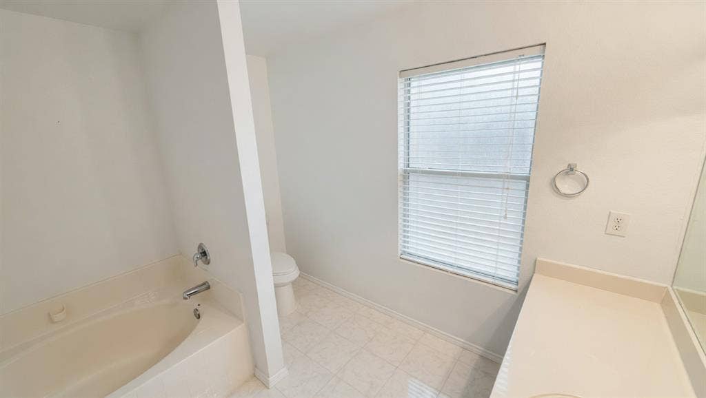 4 BR in Fort Worth