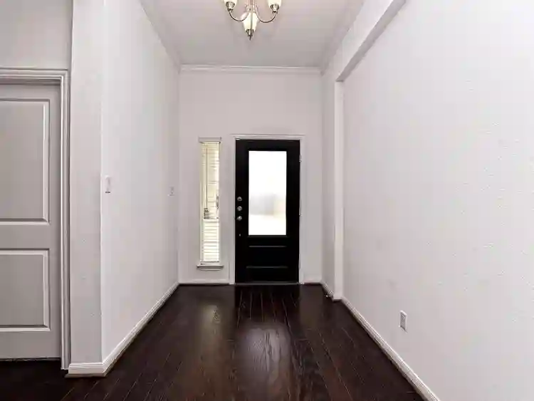 4 BR in Georgetown