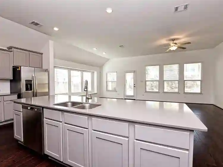 4 BR in Georgetown