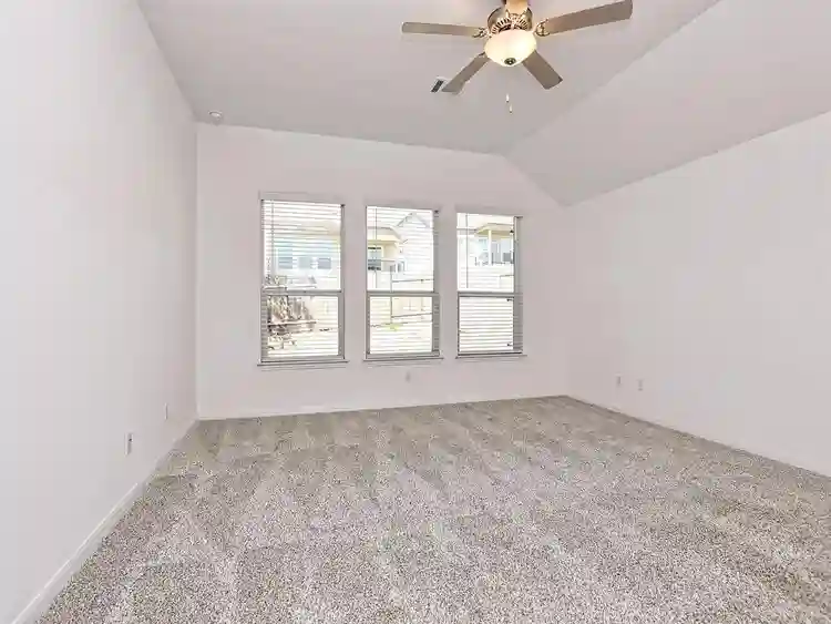 4 BR in Georgetown