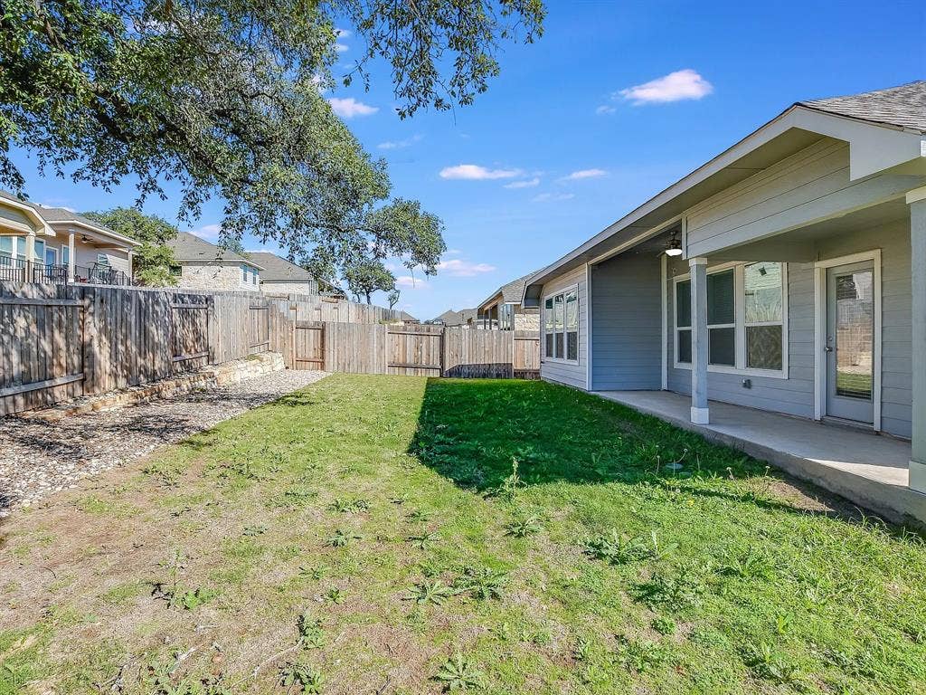 4 BR in Georgetown