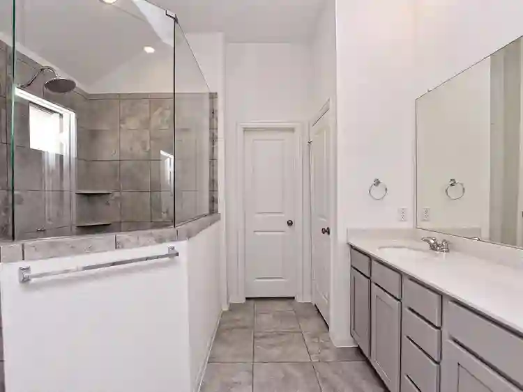 4 BR in Georgetown