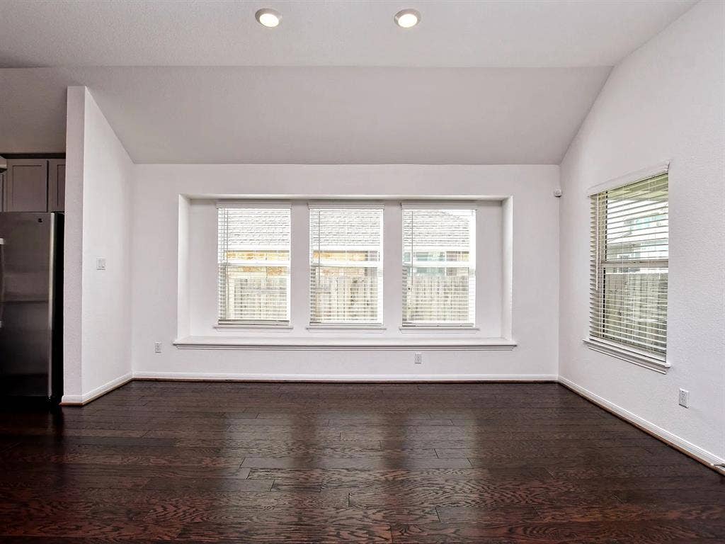4 BR in Georgetown