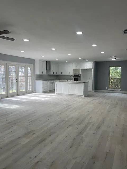 4 BR in Hurst