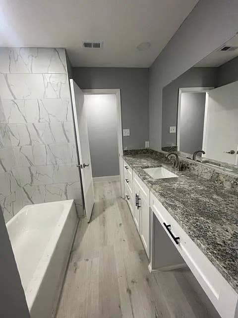 4 BR in Hurst
