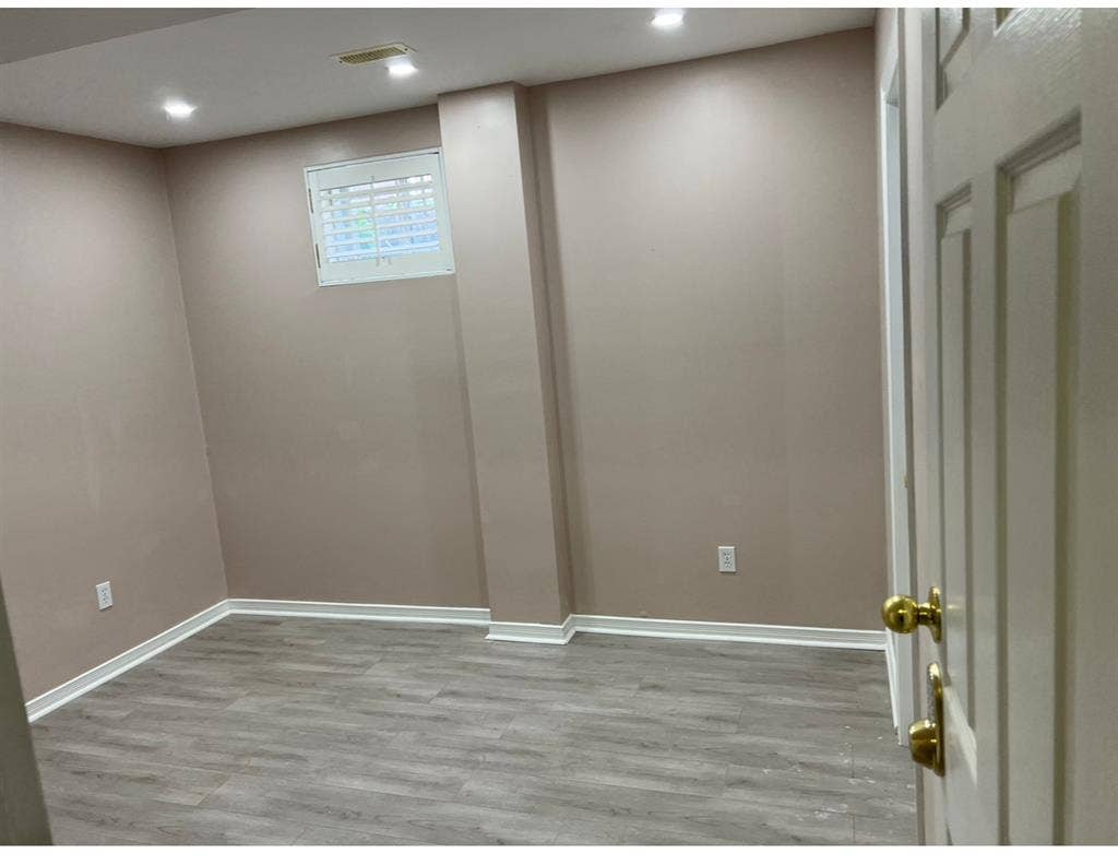 Newly renovated furnished Basement