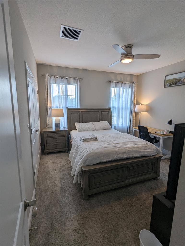 Private Room With Private Bathroom