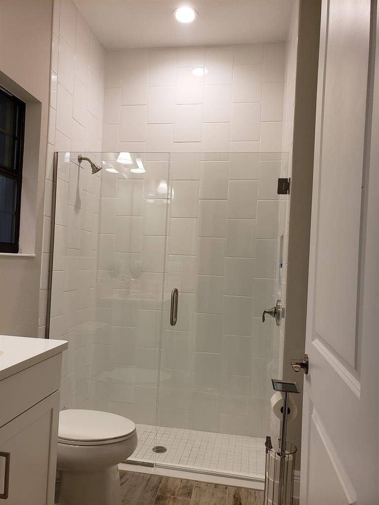 Private Room With Shared Bathroom