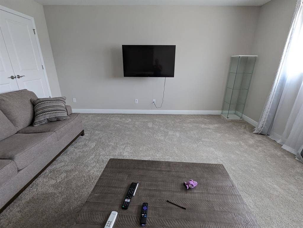 Private Room With Shared Bathroom