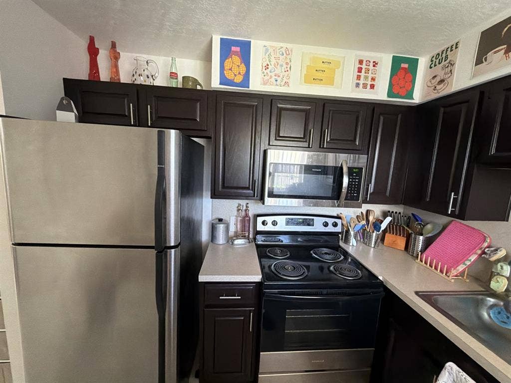 Room for rent!