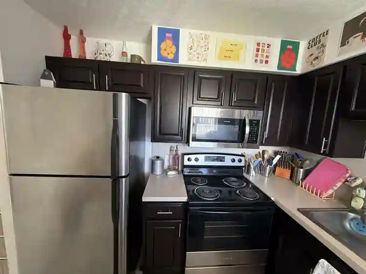 Room for rent!