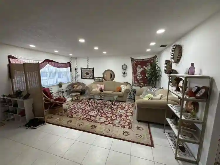 Room for rent!