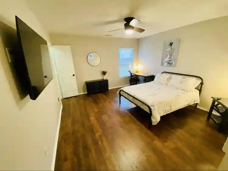 Dormitorio grande/large bedroom