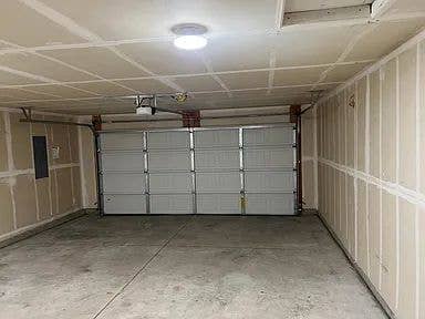 Looking for New Roommate
