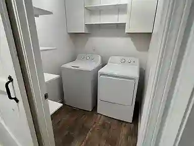 Looking for New Roommate