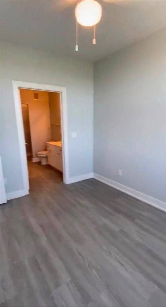 Looking to transfer lease (male)
