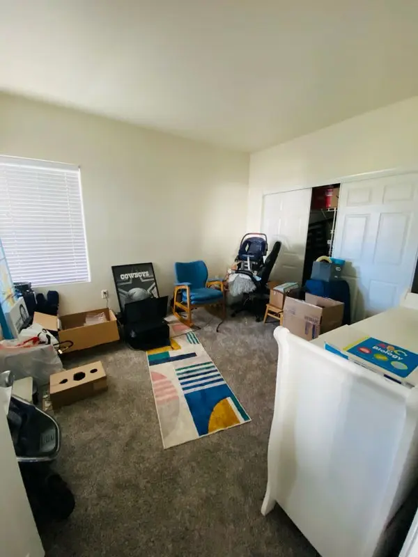 2 bed/2bath apartment Green Valley
