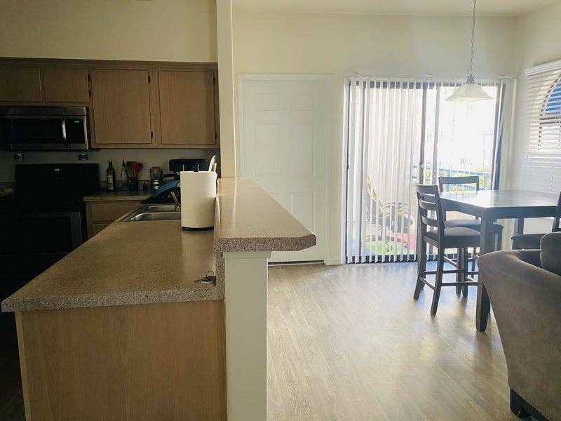 2 bed/2bath apartment Green Valley