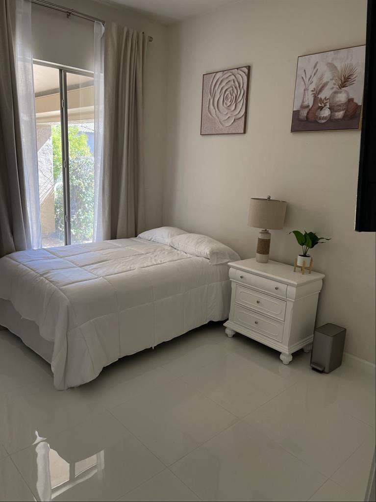 Room for Rent fully furnished