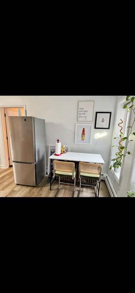 Washington Sq. Furnished Bedroom!