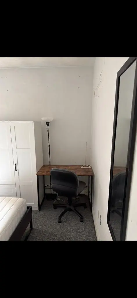 Washington Sq. Furnished Bedroom!