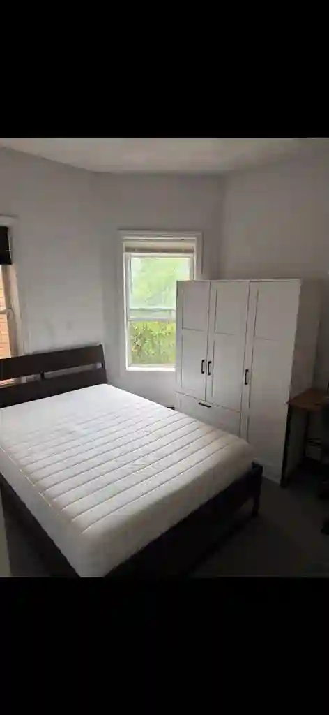 Washington Sq. Furnished Bedroom!