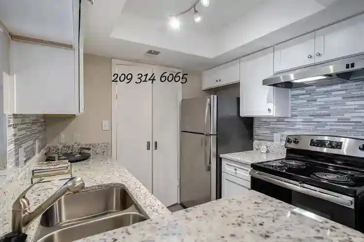 Castlegate Collier Hills
