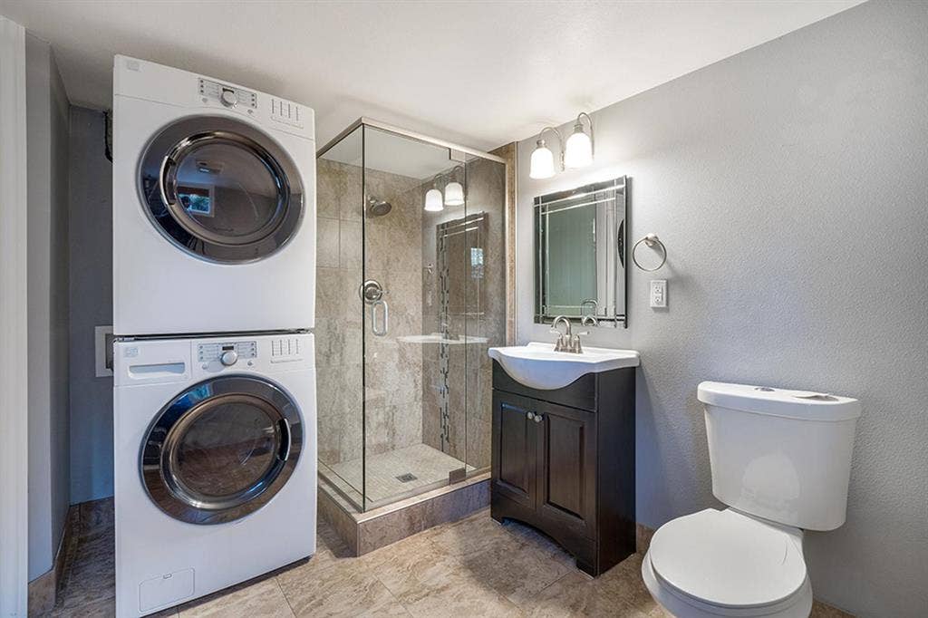 1 BR in Portland