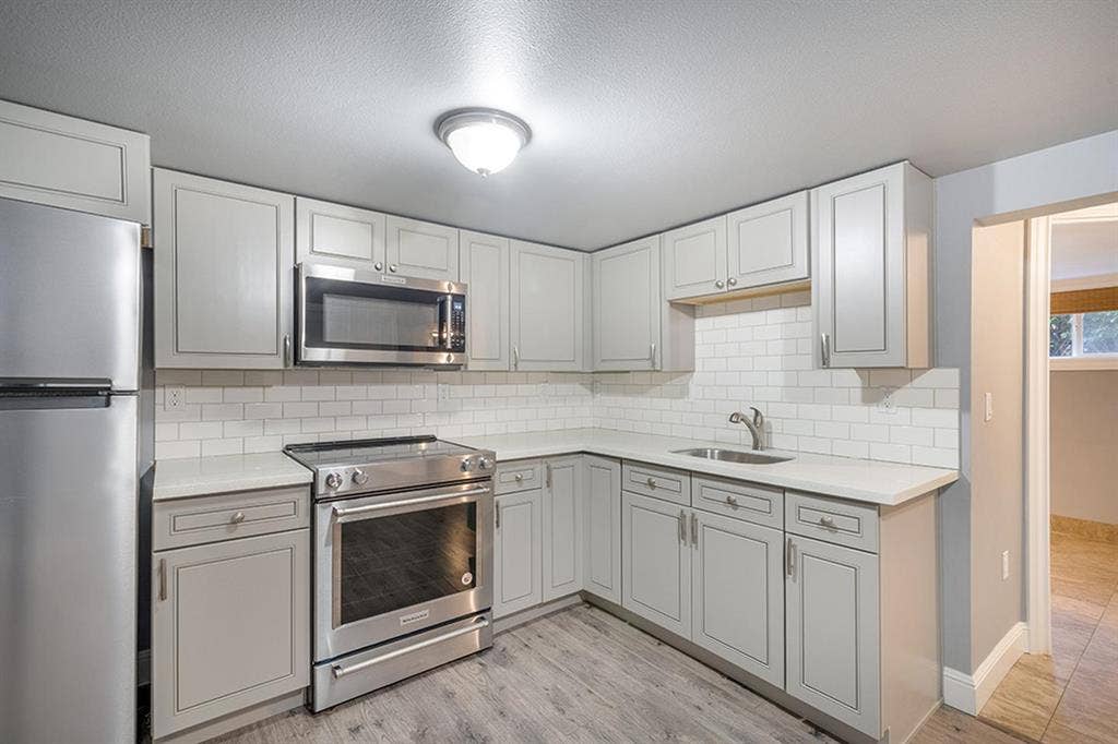 1 BR in Portland