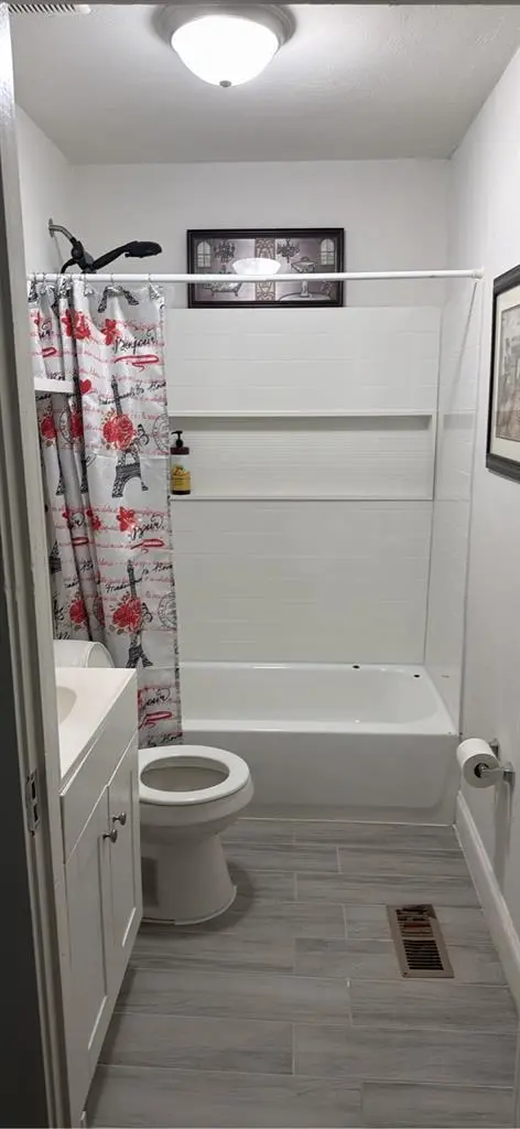 Private room with bathroomm