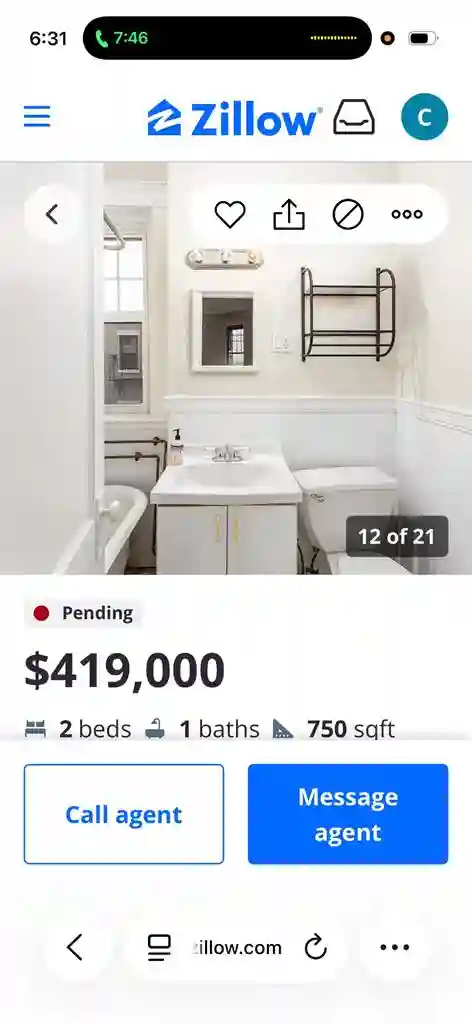 student looking for a roommate
