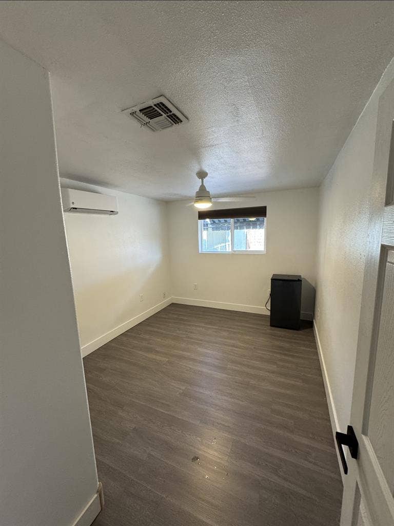 Private room for rent, clean, comfi