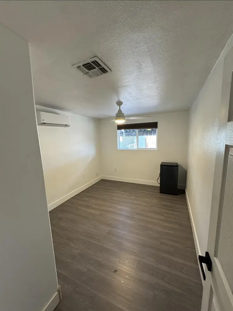 Private room for rent, clean, comfi